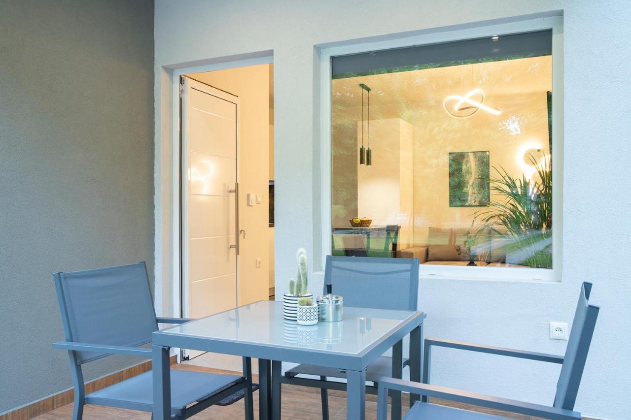 Elena Luxury Living Apartment Paralía Skotínis Екстериор снимка