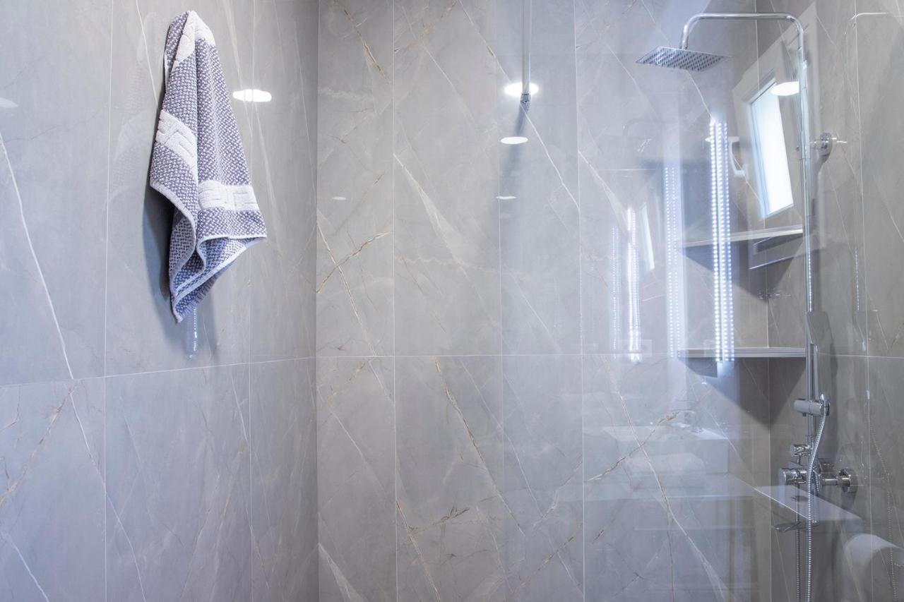 Elena Luxury Living Apartment Paralía Skotínis Екстериор снимка