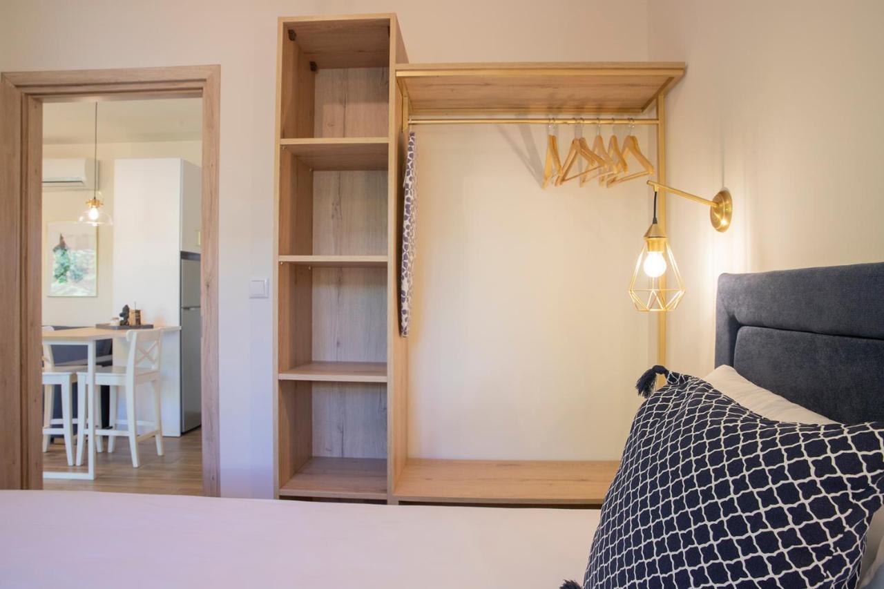 Elena Luxury Living Apartment Paralía Skotínis Екстериор снимка