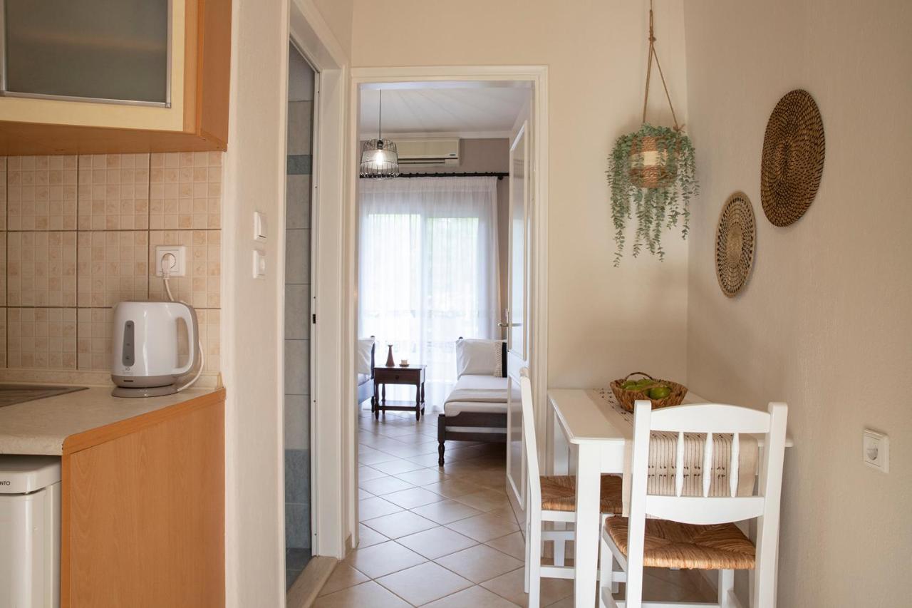 Elena Luxury Living Apartment Paralía Skotínis Екстериор снимка