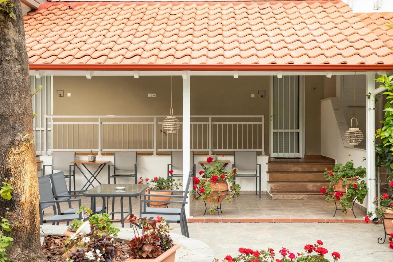 Elena Luxury Living Apartment Paralía Skotínis Екстериор снимка